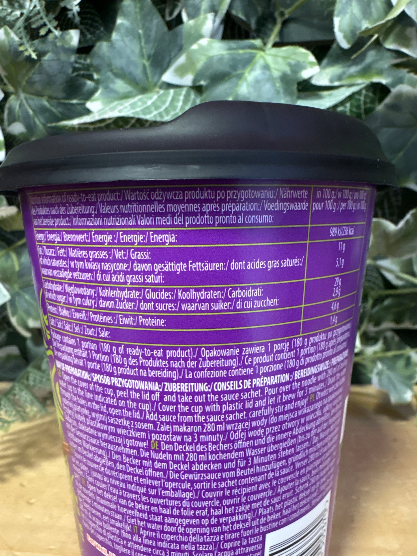 Oyakata Dish Cup Pad Thai Chicken (93g)