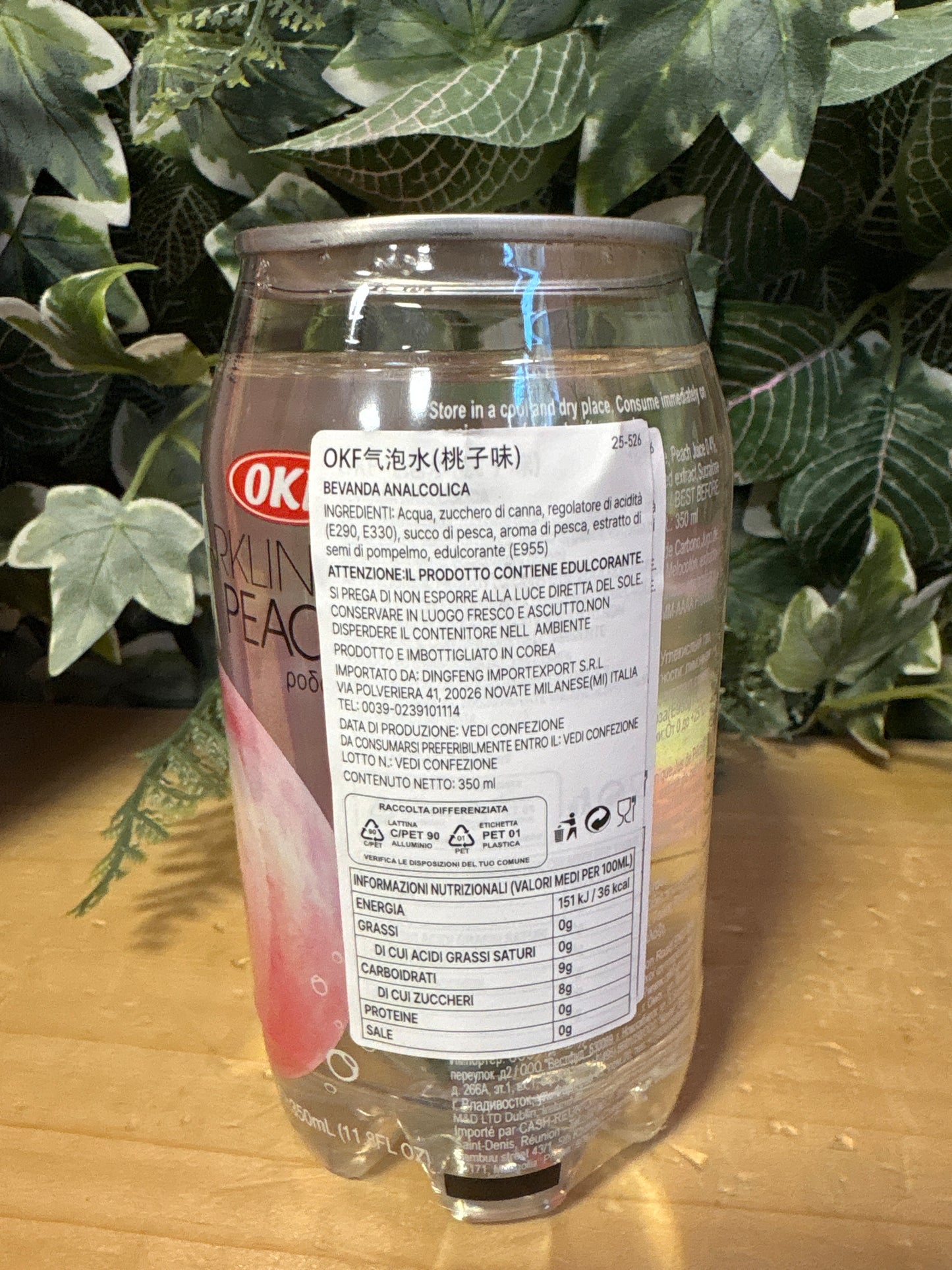 Bibita frizzante alla pesca (350ml)