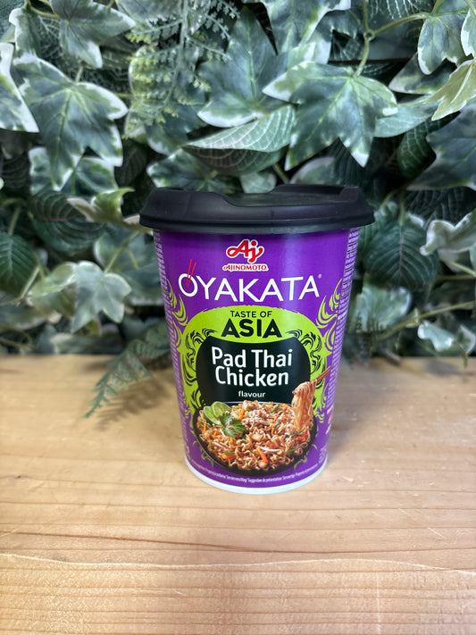 Oyakata Dish Cup Pad Thai Chicken (93g)