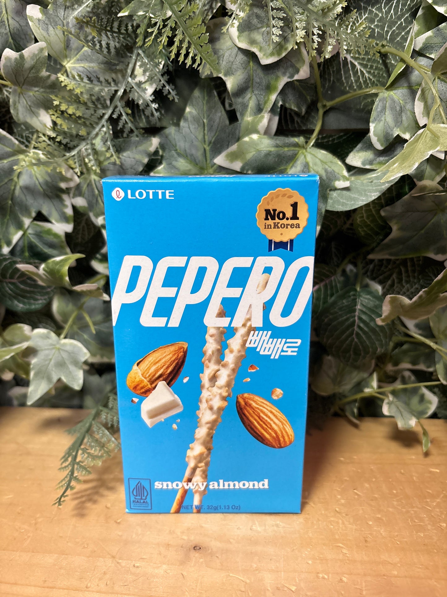 Pepero alle mandorle e cioccolato bianco (32g)