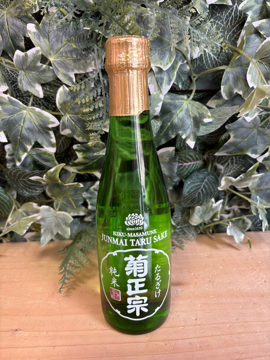 Sake Kikumasamune Tokusen Taruzake (300ml)